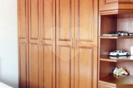 Casa à venda com 3 suítes no condomínio Praça Monsenhor Macedo,10, São Paulo - SP