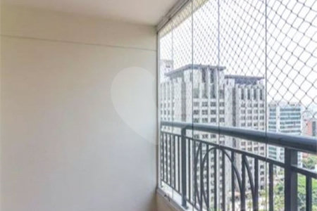Apartamento à venda com 2 quartos, sendo 1 suíte,  em Indianópolis, São Paulo, SP