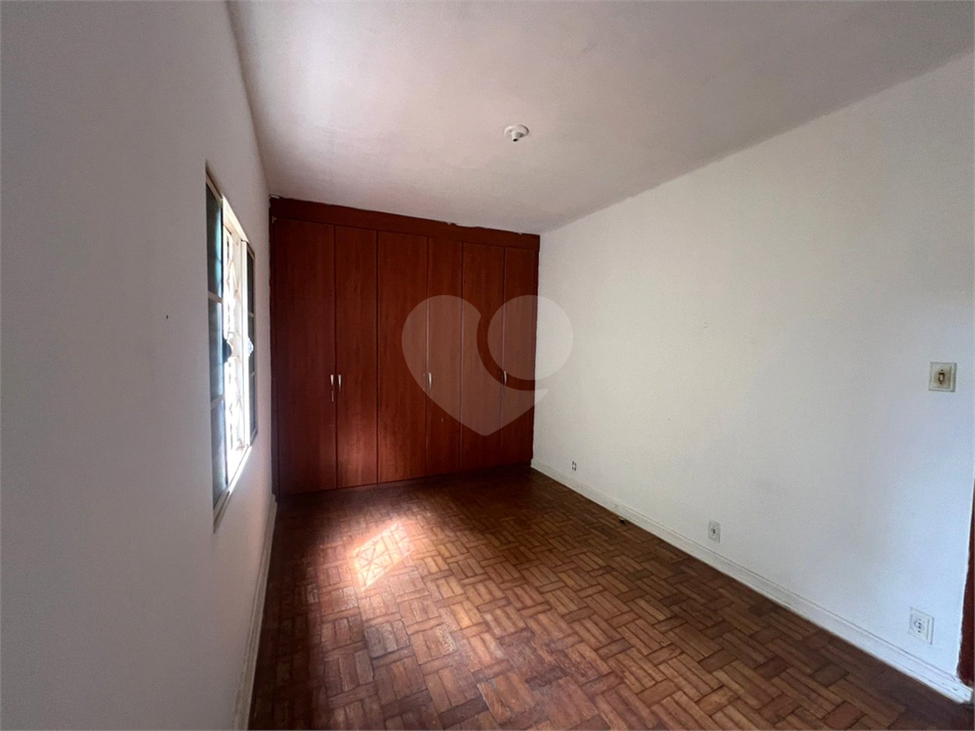 Casa à venda com 3 quartos, sendo 1 suíte,  em Jardim Itália, Itapetininga, SP