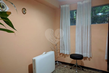 Sobrado à venda ou para alugar com 5 quartos, sendo 3 suítes, em Jardim Marajoara, São Paulo, SP