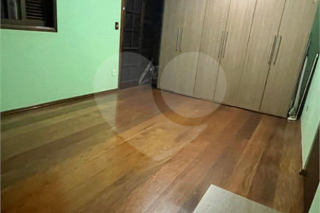 Sobrado à venda com 5 quartos, sendo 2 suítes, em Cidade Satélite Santa Bárbara, São Paulo, SP
