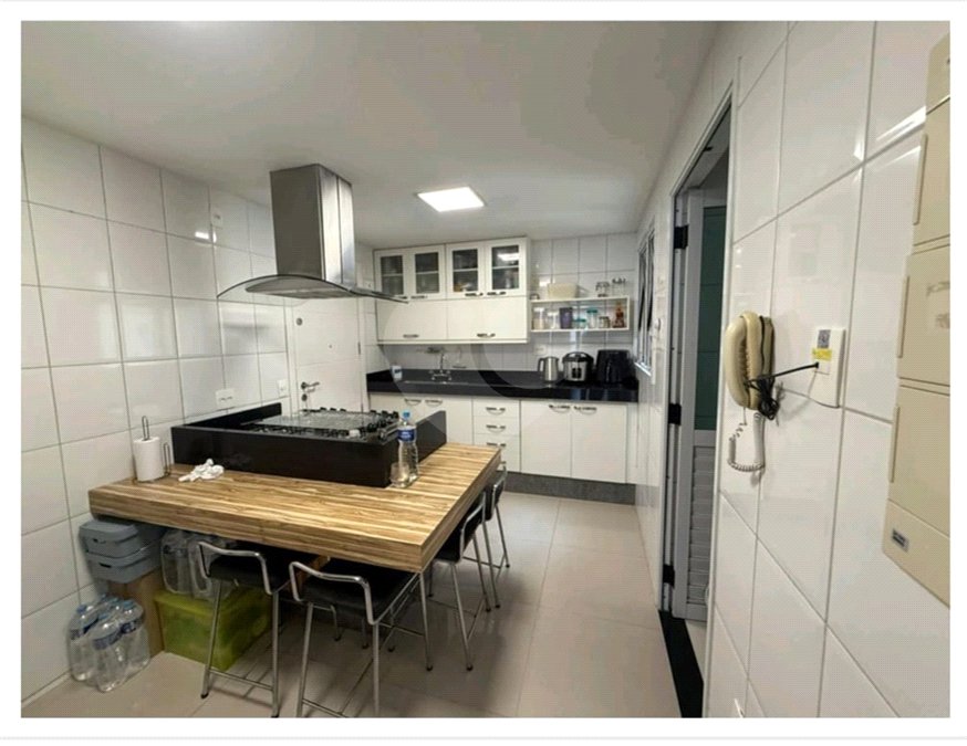 Apartamento à venda com 3 quartos, sendo 2 suítes, em Brooklin Paulista, São Paulo, SP