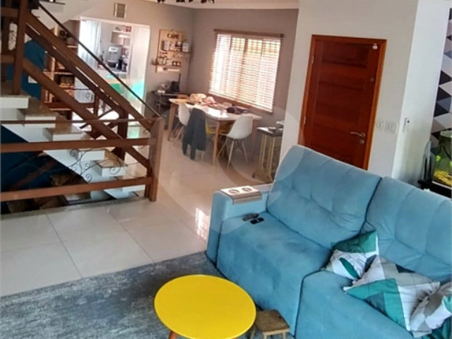 Casa à venda com 4 quartos, sendo 1 suíte,  em Santana, São Paulo, SP