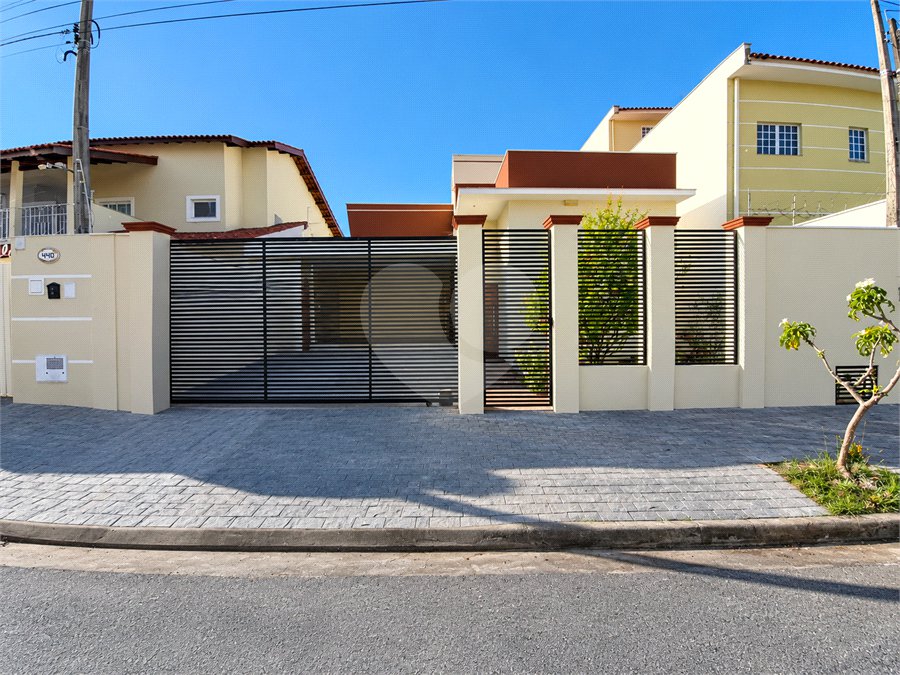 Casa à venda com 3 quartos, sendo 1 suíte,  em Jardim Pagliato, Sorocaba, SP