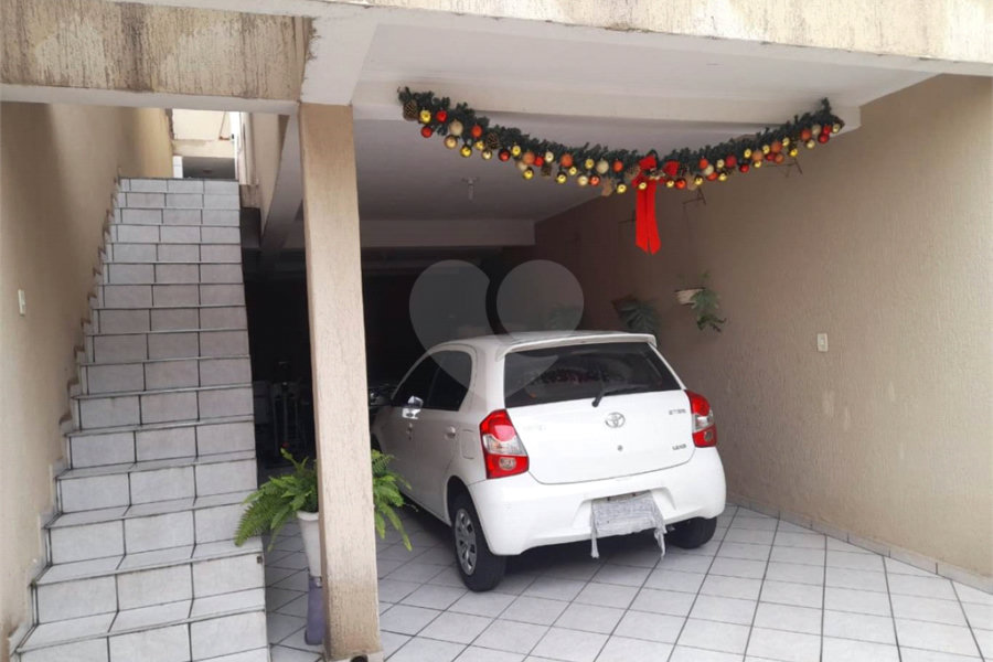 Sobrado à venda com 3 quartos no Brasilândia, São Paulo, SP