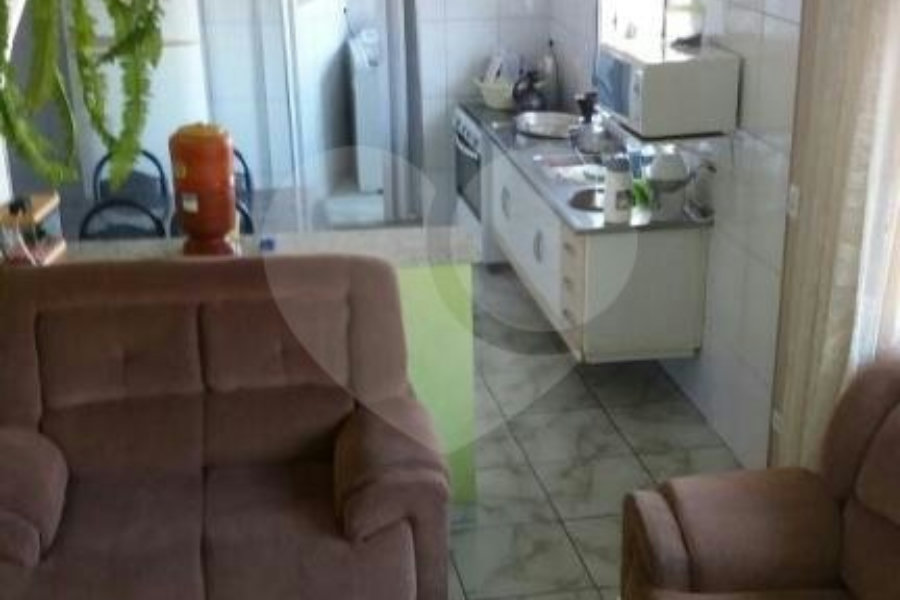 Casa à venda com 6 quartos, sendo 1 suíte,  em Itaquera, São Paulo, SP
