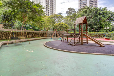 Apartamento à venda com 3 quartos, sendo 2 suítes, em Alto da Boa Vista, São Paulo, SP