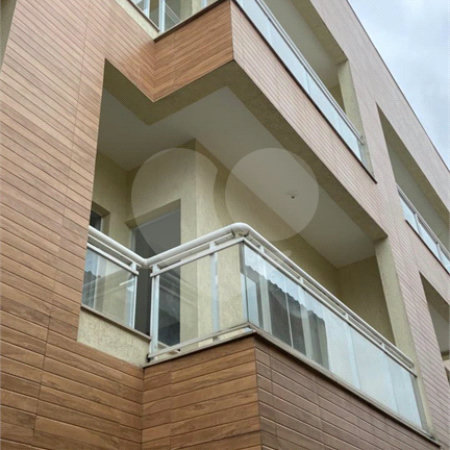 Triplex à venda com 2 quartos, sendo 1 suíte, em Parque dos Eucaliptos, Sorocaba, SP