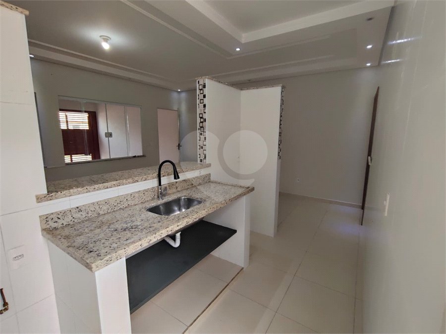 Casa para alugar com 3 quartos, sendo 1 suíte,  em Jardim Itália, Itapetininga, SP