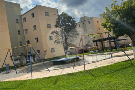 Apartamento à venda com 2 quartos em Parque Laranjeiras, Araraquara, SP