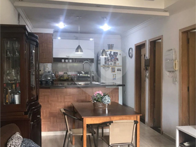 Sobrado à venda com 3 quartos, sendo 1 suíte,  em Jaraguá, São Paulo, SP