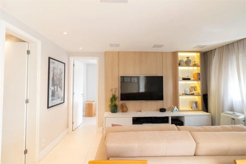 Apartamento à venda com 2 quartos, sendo 1 suíte, em Vila Sônia, São Paulo, SP