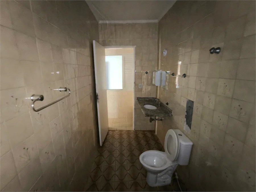 Casa à venda com 3 quartos em Jardim das Esmeraldas, São Paulo, SP