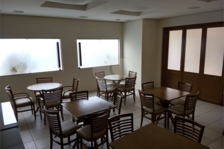 Apartamento à venda com 3 quartos, sendo 1 suíte, em Vila Olímpia, São Paulo, SP