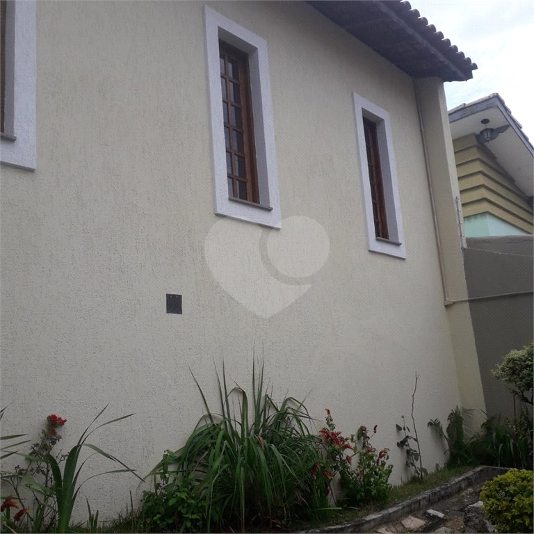 Casa Térrea à venda com 3 quartos, sendo 2 suítes, em Parque Vitória, São Paulo, SP