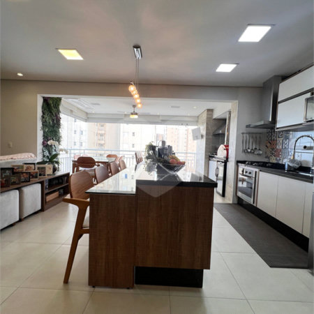 Apartamento à venda com 3 quartos, sendo 1 suíte,  em Vila Suissa, Mogi das Cruzes, SP