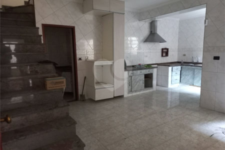 Sobrado à venda com 3 quartos, sendo 2 suítes, em Parada Inglesa, São Paulo, SP