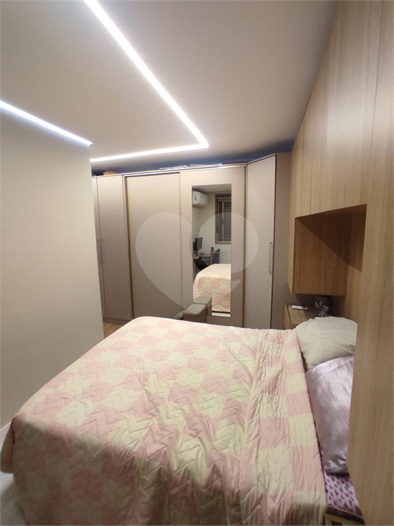 Apartamento à venda com 3 quartos, sendo 2 suítes, em Barra Funda, São Paulo, SP