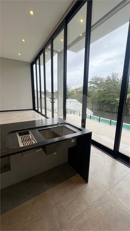 Casa à venda com 3 suítes no condomínio Alphaville Iv, Votorantim - SP
