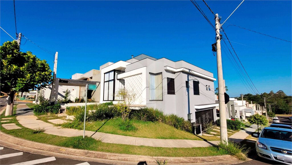 Casa à venda com 3 suítes no condomínio Montreal Residence, Indaiatuba - SP