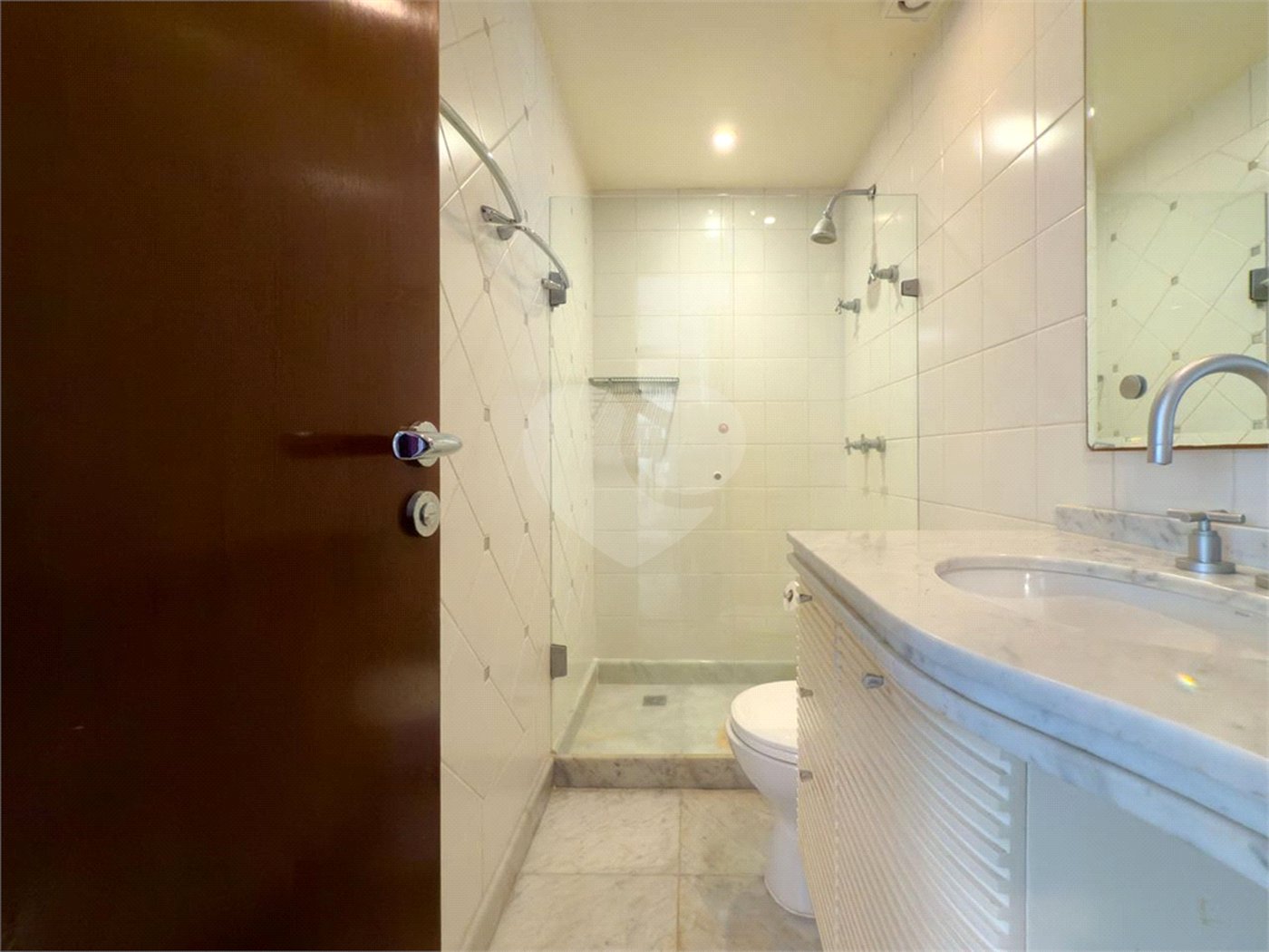 Apartamento à venda com 3 quartos, sendo 2 suítes, em Leblon, Rio de Janeiro, RJ