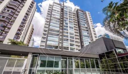 Apartamento à venda com 3 quartos, sendo 1 suíte,  em Indianópolis, São Paulo, SP