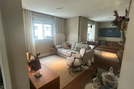 Apartamento à venda com 3 quartos, sendo 2 suítes, em Vila Andrade, São Paulo, SP