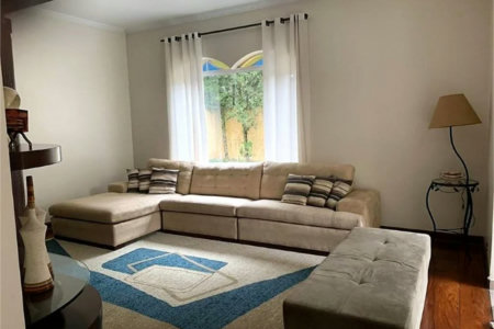 Casa à venda com 4 quartos, sendo 3 suítes,  em Fazenda Morumbi, São Paulo, SP