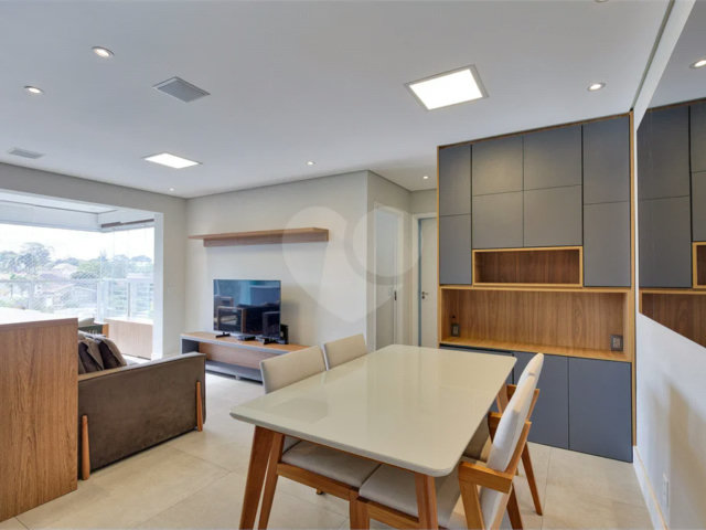 Apartamento à venda com 2 quartos, sendo 1 suíte,  em Jardim Prudência, São Paulo, SP