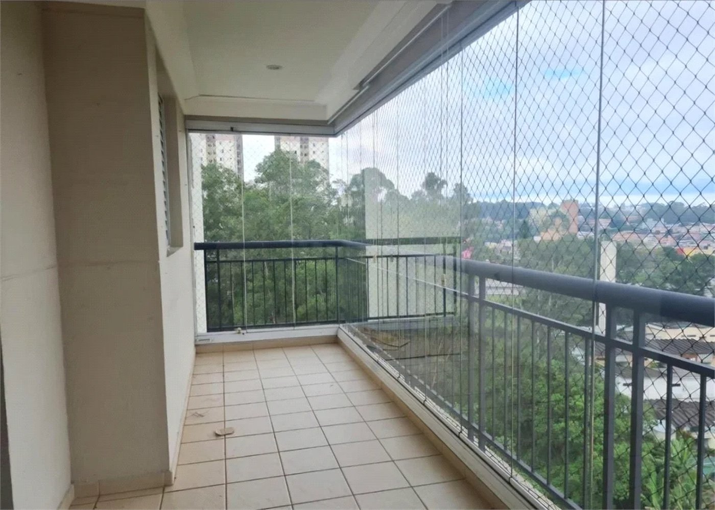Apartamento à venda com 3 quartos, sendo 1 suíte, em Jardim Ester, São Paulo, SP