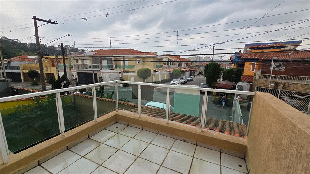 Sobrado à venda com 2 suítes em Jardim Pinheiros, São Paulo, SP