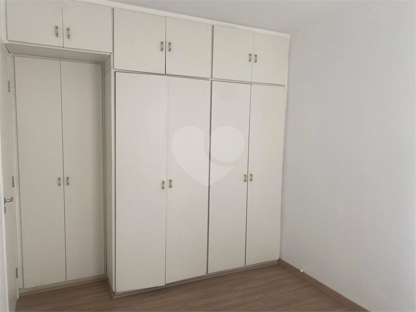 Apartamento à venda com 3 quartos em Vila Leonor, Guarulhos, SP