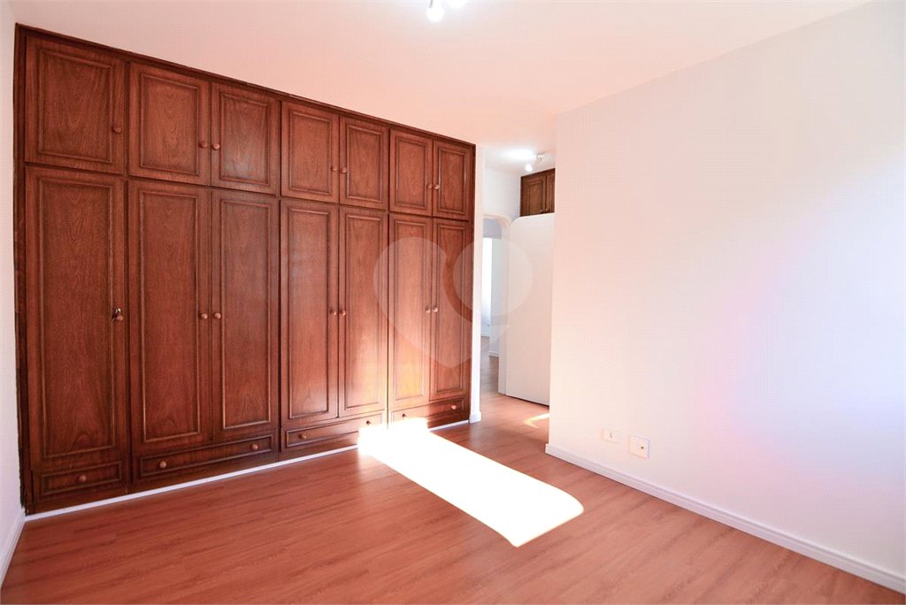 Apartamento à venda com 4 quartos, sendo 2 suítes,  em Brooklin Paulista, São Paulo, SP