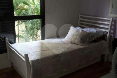 Apartamento à venda com 3 suítes em Vila Mascote, São Paulo, SP