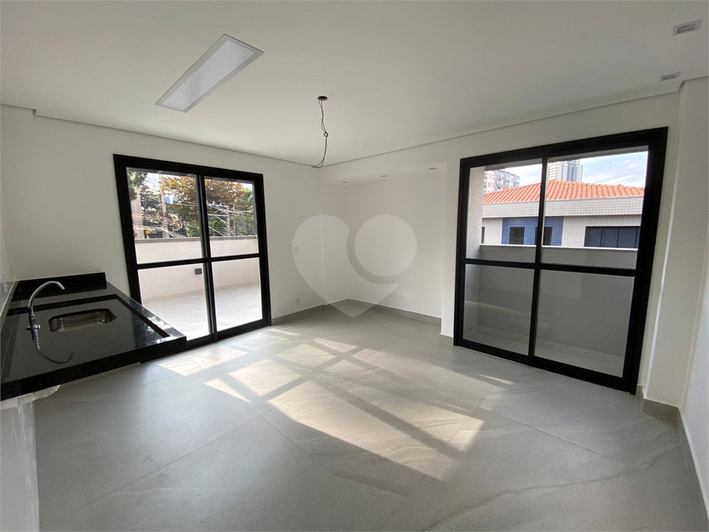 Apartamento à venda com 2 quartos em Parada Inglesa, São Paulo, SP