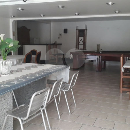 Sobrado à venda com 4 quartos, sendo 3 suítes, em Jardim São Bento, São Paulo, SP