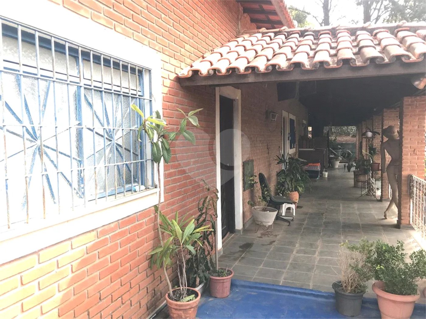Chácara à venda com 4 quartos, sendo 1 suíte,  em Monterrey, Louveira, SP