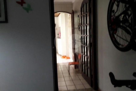 Sobrado à venda com 2 quartos, sendo 1 suíte,  em Vila Paulicéia, São Paulo, SP
