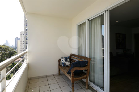Apartamento à venda com 3 quartos, sendo 1 suíte, em Chácara Santo Antônio, São Paulo, SP