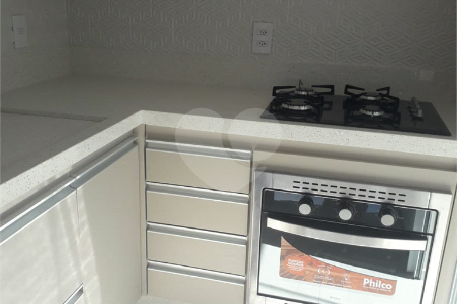 Casa à venda com 2 quartos no condomínio Romao Freire, São Paulo - SP
