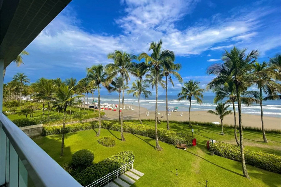 Apartamento à venda com 3 quartos, sendo 2 suítes, em Riviera de São Lourenço, Bertioga, SP