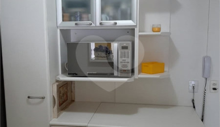Apartamento à venda com 3 quartos, sendo 1 suíte,  em Santo Amaro, São Paulo, SP