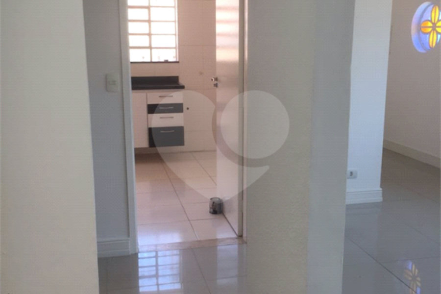 Sobrado à venda com 3 quartos, sendo 1 suíte, em Vila Nova Mazzei, São Paulo, SP