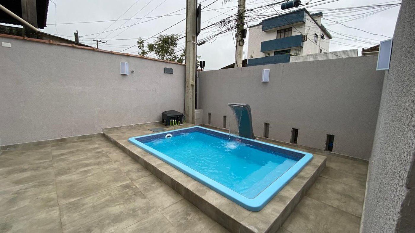 Casa com 2 dormitórios à venda, 95 m² por R$ 585.000,00 - Macuco - Santos/SP