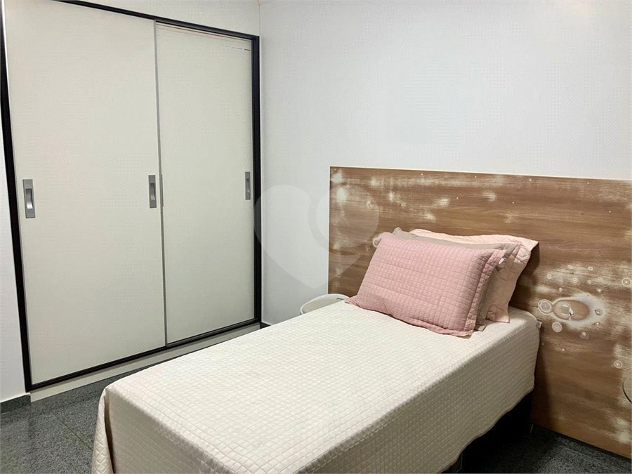 Casa à venda com 3 quartos, sendo 1 suíte, no condomínio Residencial Macaúba, Rondonópolis - MT