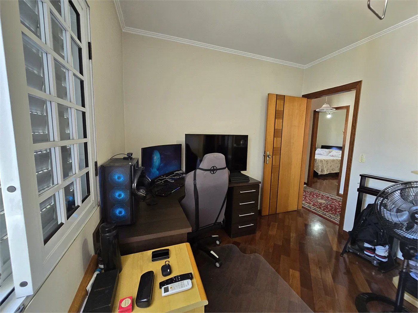 Sobrado à venda com 4 quartos, sendo 1 suíte,  em Vila Jaguara, São Paulo, SP
