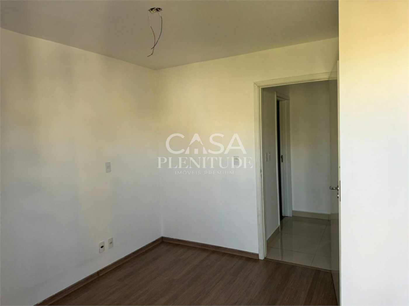 Casa de Vila à venda com 2 quartos em Vila Mineirão, Sorocaba, SP