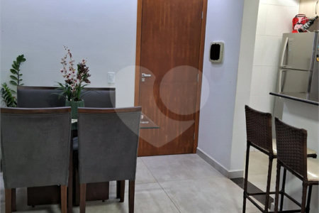 Apartamento à venda com 2 quartos, sendo 1 suíte, em Vila Maria Luiza, Ribeirão Preto, SP