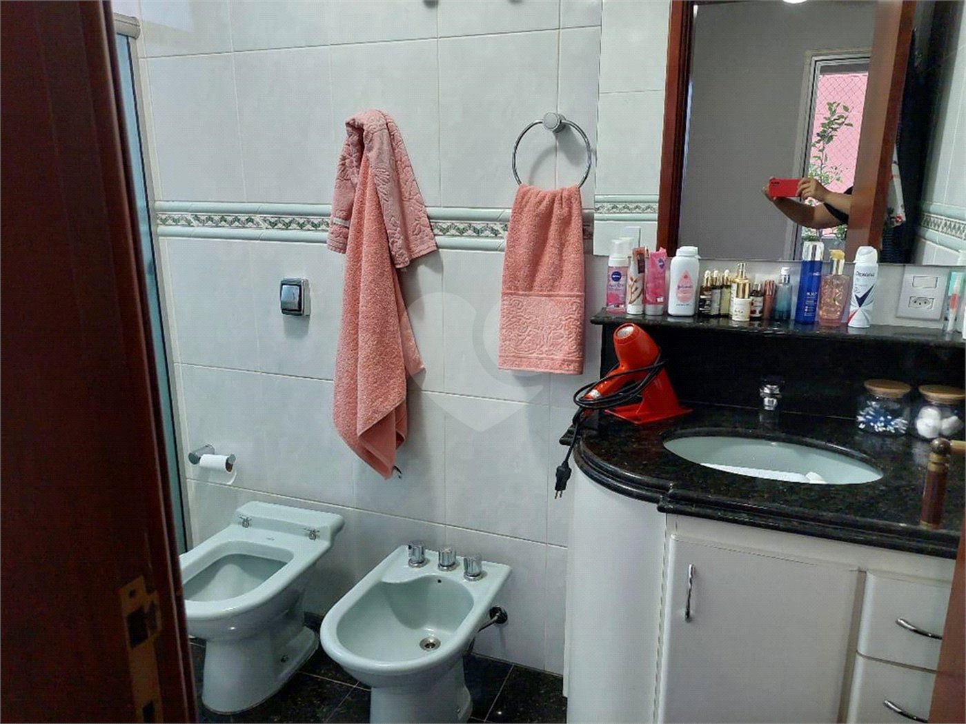 Apartamento à venda com 3 quartos, sendo 1 suíte, no Centro, Araraquara, SP