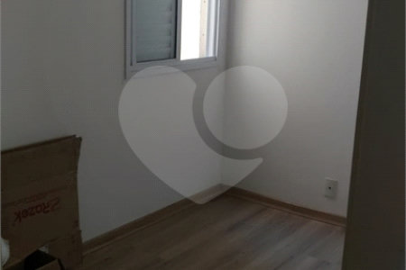 Apartamento à venda com 3 quartos, sendo 1 suíte,  em Vila Caraguatá, São Paulo, SP
